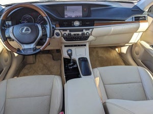 2013 Lexus ES 300h Hybrid